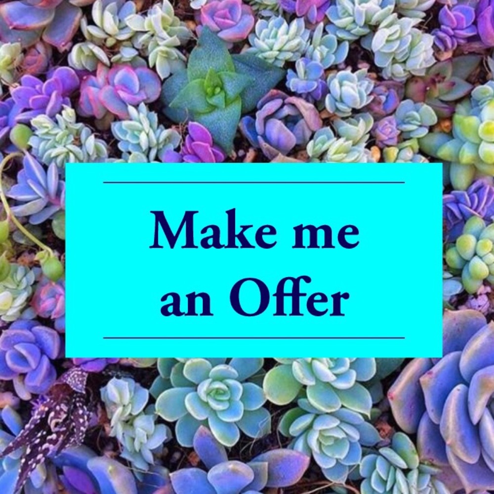 🦋🦄All Reasonable Offers Considered🦄🦋